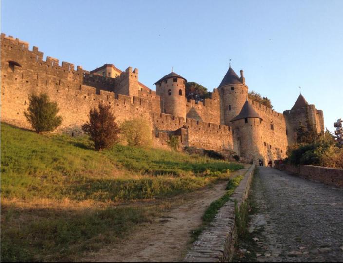 Drissia&Othman Essential Daire Carcassonne Dış mekan fotoğraf